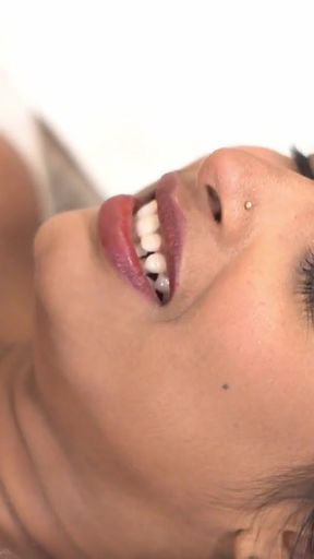 Farmer had hardcore sex with the maid in his fields ( tejaswini )   Clip 3