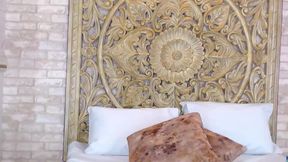 Lia Davs Private Show