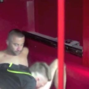 The big orgy of the pornstar Romantik and his friends
