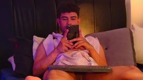 Hand Job Boy Looking a Video Porn Online