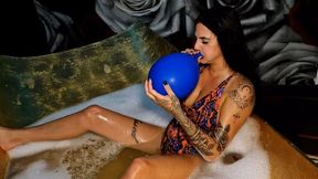 Wet & Squeaky: Lilly Plays with a Soft Balloon in the Bath