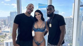 Alexa Payne and friends chat and flirt, gigantic boobs on display