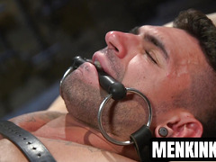 Dominic Pacificos huge cock stretches Ian Greenes throat and ass