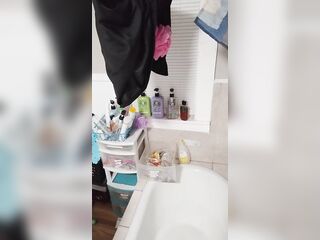 I'm so banging hawt!!! huh?