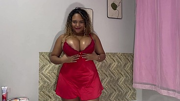 Soy muy caliente y no consigo aguantar las ganas de dejarme penetrar