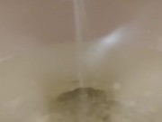 Pissing 1min 5 sec