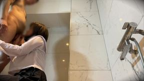 【裏ソープ】j◯と本番。溜まりに溜まった精子をj◯のマンコの中にドロドロ流しました。