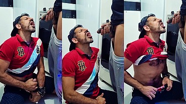 TOMANDO MIJÃO QUENTE DO NEGÃO DIRETO DA FONTE .FETICHES OUSADOS