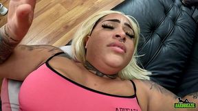 dei meu cu em troca de um vestido e levei uma gozada dentro da buceta - sabrina strong - binho ted