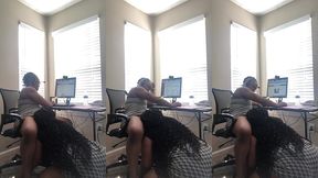 getting head while at work