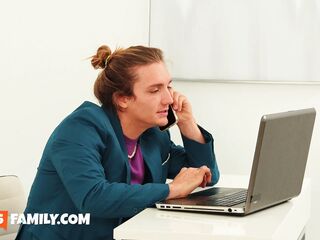 Breasty mother I'd like to fuck Natalia Starr gets her wet pussy destroyed by stepson's jock