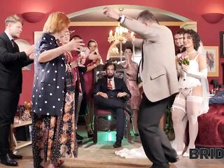 BRIDE4K. All saw my snatch and I don't give a screw. Sexy sex with Lola Danger