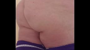 Evaporatedmilker BBW in thigh high socks, huge ass &amp_ milky titty