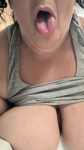 Omg You Came in My Mouth Dripping Down My Chin