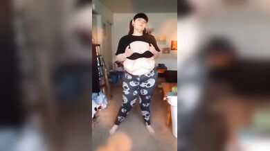 Quickie with my BBW milf using her rose toy
