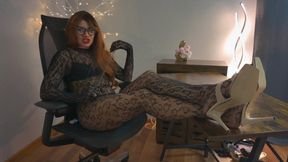 Teacher Sophia In Creamy High Heels Has Extra Ordinary Teaching Methods - Polish Language - 4K