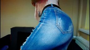 Sexy Roselina in Denim