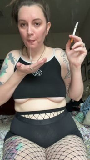 Smoking Slut Uses Boyfriend - Full Vids on OF CheryTrees