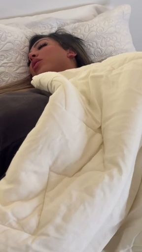 I Woke up to a Beautiful Blowjob