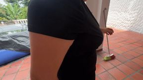 Barbara has a rough start before driving the old Fiat 147 .. 1