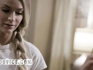 Why Are U Doing This - Sarah Vandella, Emma Hix