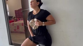 The stepmother has sex with her stepson when nobody is at home.