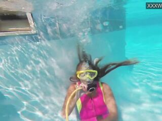 Irina Poplavok blond pornstar in the pool