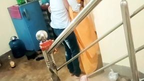 Delivery boy and bhabi ki pryar se chudai