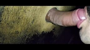 YURI GA&Uacute_CHO - PUTO MAMANDO DOTADOS NO GLORY HOLE