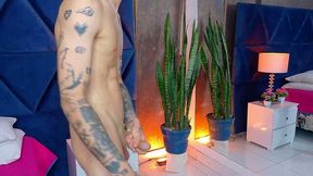 Aron Muller Private Show