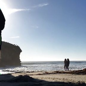 An afternoon at the beach (time lapse)