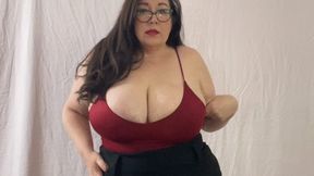 Big Tit BBW Milf Deep Cleavage Slow Reveal