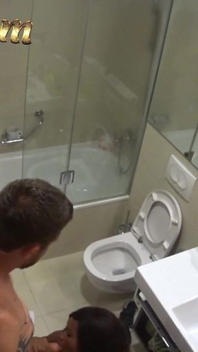 Cheaters caught - Kiki Minaj