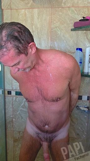 PapiFachero Shower Routine