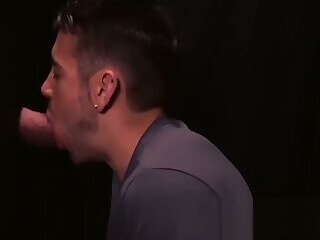 Hunk sucking and stroking dong