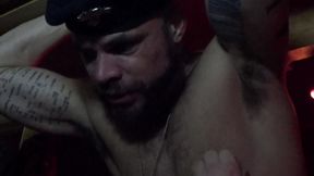 fist session pour un mec de cite dans ses potesun beau lascars mec de cite se...