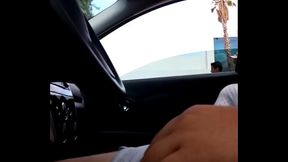 Me la jalo y luego me ve el bulto