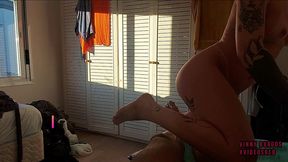 ninfetinha toda rosinha da ravena tequila chamou o boy na camera pra assitir o pau comendo
