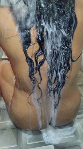Sexy hot beautiful women bathing