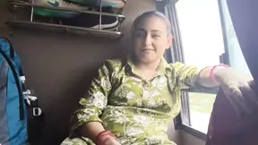 A sister-in-law was going alone in the bus, left the sister-in-law.