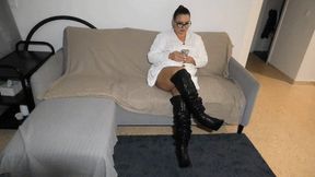 When boots are very exciting e