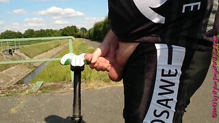 Cycling with a saddle fetish: a horny adventure