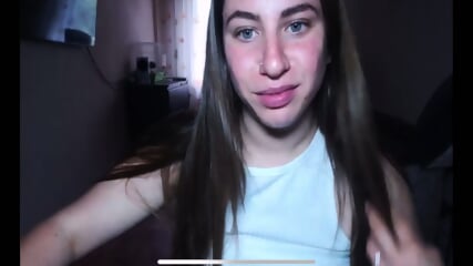 Cute Ukrainian Brunette Camshow