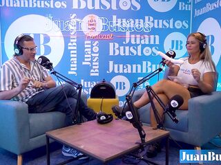 Kata Sanchez mother I'd like to fuck caliente no puede contener las ganas de correrse en máquina vibradora - JB Podcast