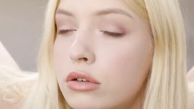 BIG BOOTY BOMBSHELL GISELLE PALMER FUCKS BBC AS SUBMISSIVE PET SLAVE