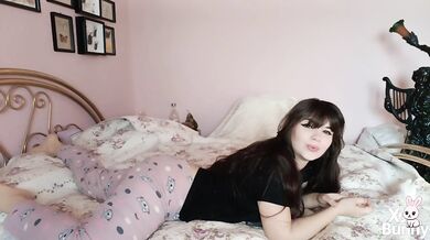 Farting every 5 seconds