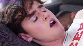 Interracial loving femboi dicksucking