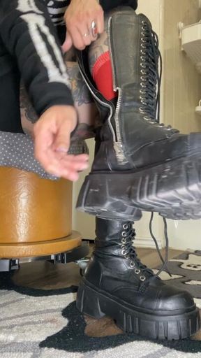 Boots, socks, nylons, long toes