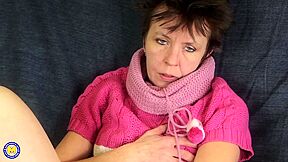 Skinny Mature Housewife Works Her Hairy Pussy With Zelma H