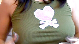 Camgirl Mia rubbing her huge tits